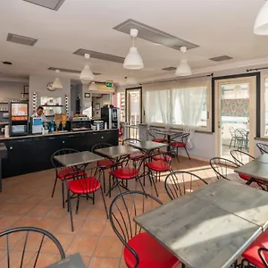 Center 1 Hotel