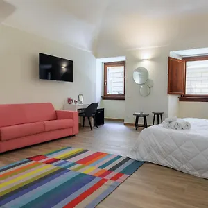 Mater Rooms&suites, Self Check In Rome
